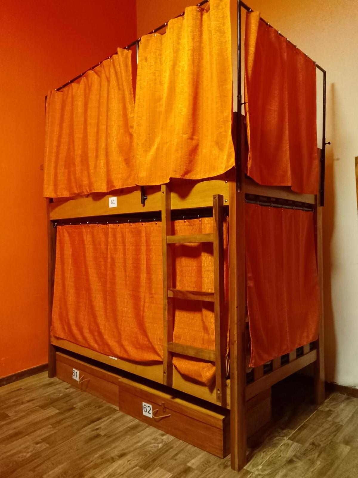 Saint Peter'S Llama Hostal La Paz Eksteriør billede