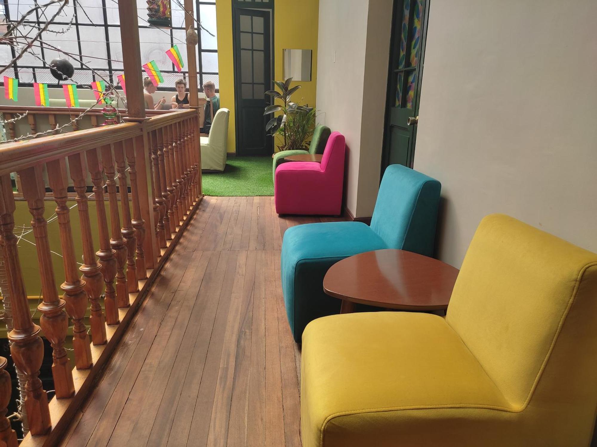 Saint Peter'S Llama Hostal La Paz Eksteriør billede